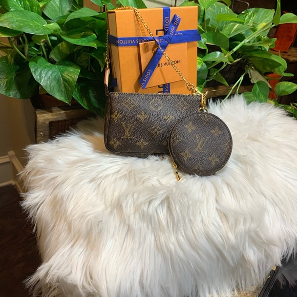 SOLD 💥HP💥Louis Vuitton Mini Pochette part 2 - Picture 5 of 8